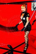 Foto Annunci Incontri Mistress Budapest Nadja Shark 0036204358279 - 91