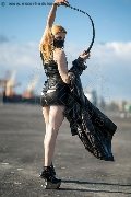Foto Annunci Incontri Mistress Como Mantide Ares 3780694184 - 2