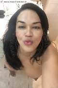 Chiavari Trans Giselle Oliveira 388 16 17 895 foto selfie 1