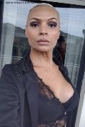 Piacenza Trans Alessia Bionda Massagiatrice Erotica 333 90 04 687 foto selfie 9