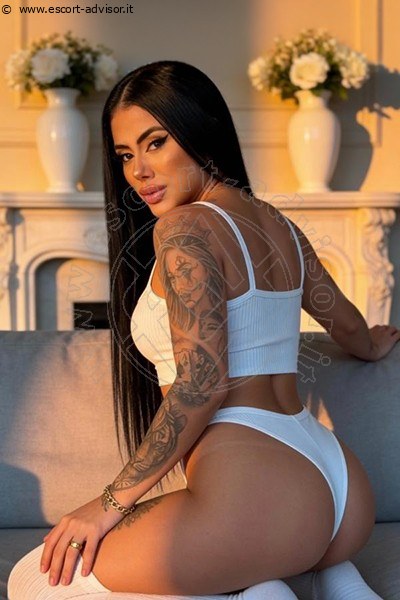 Sophia Alencar  BOLZANO 3928625037