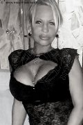 Foto Annunci Incontri Girl Friburgo In Brisgovia Laura 004915225645943 - 36