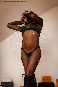 Foto Annunci Incontri Travescort Riccione Samantha Dumont 3312091639 - 4