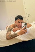 Caracas Boys Axel 393 03 20 919 foto selfie 5
