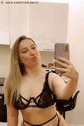 Milano Girls Coraline 329 29 31 369 foto selfie 1